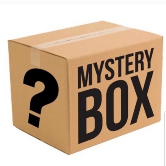 Handbags - Mystery box incl Michael kor Coach Vera Bradley